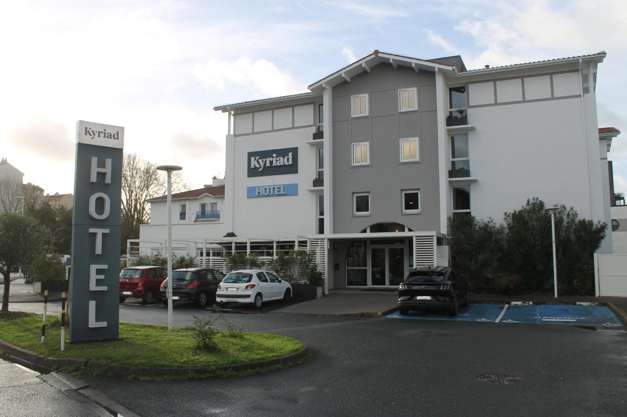Kyriad Anglet - Biarritz Exterior photo